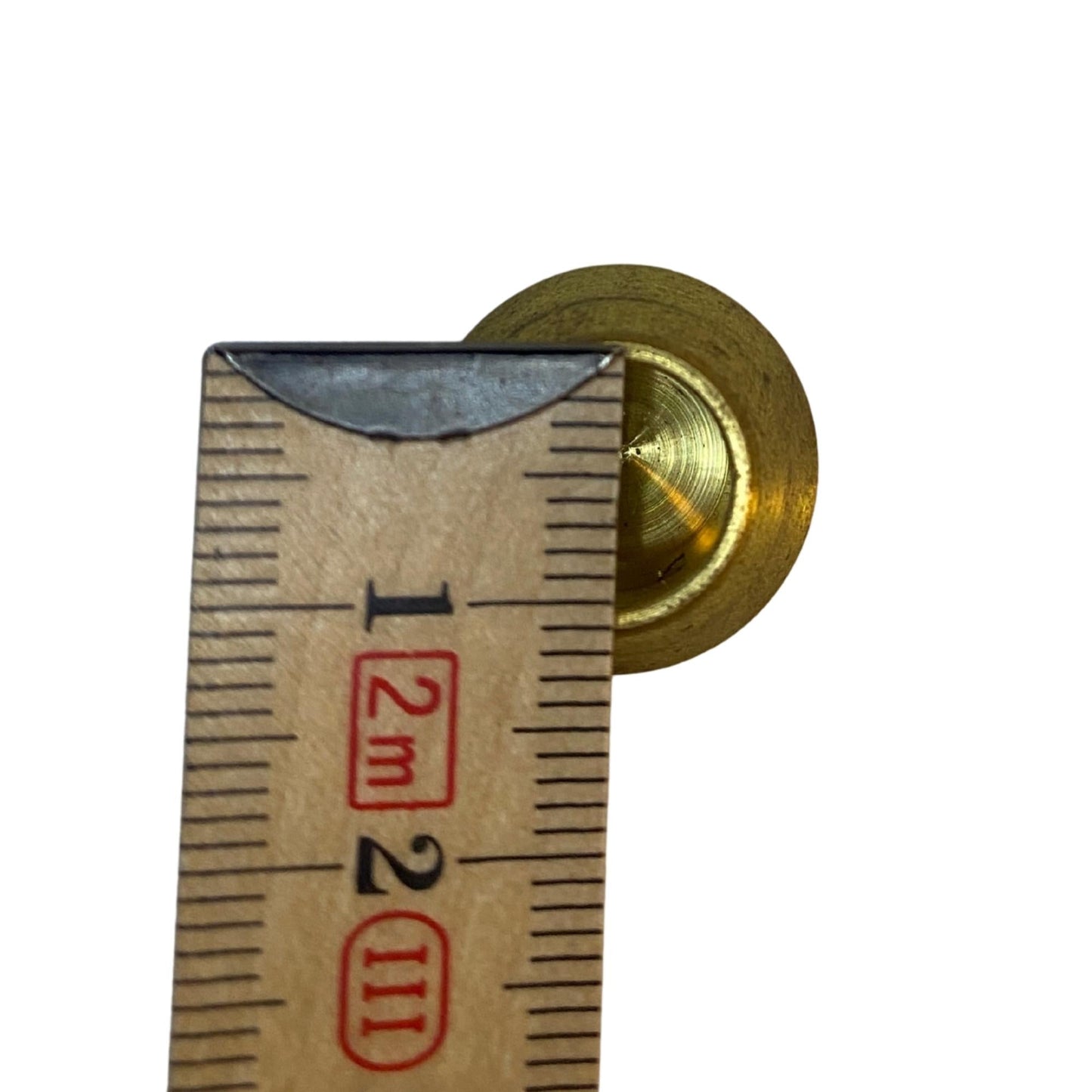 Rund ändplugg i mässing 15 mm med måttangivelse