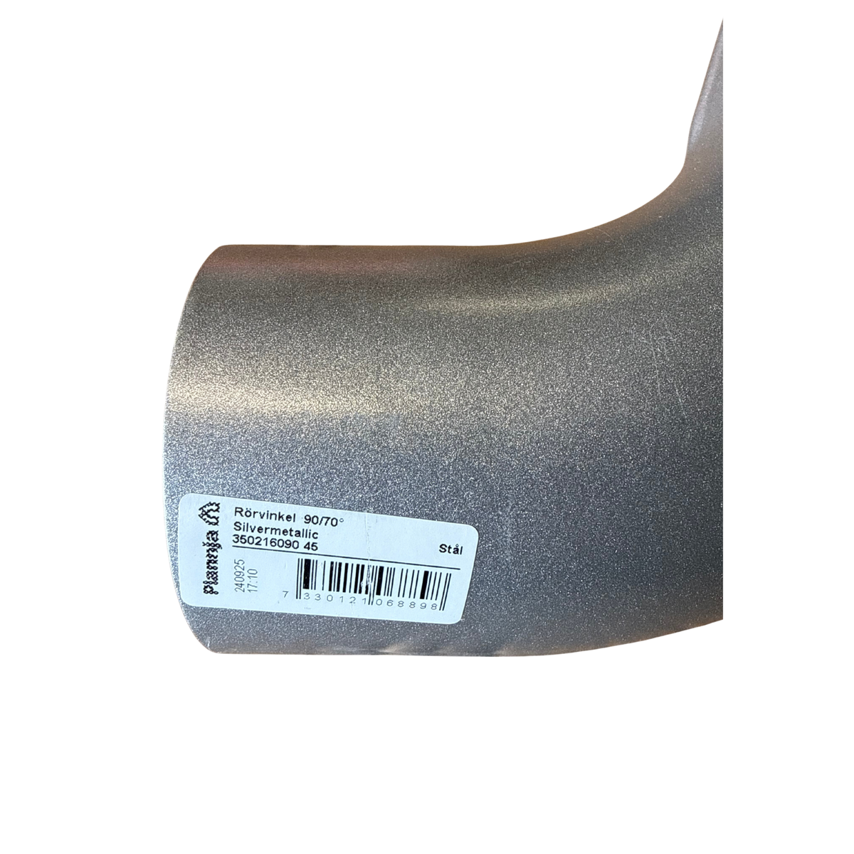 Etikett på rörvinkel 90 mm 70° silvermetallic med artikelnummer och streckkod
