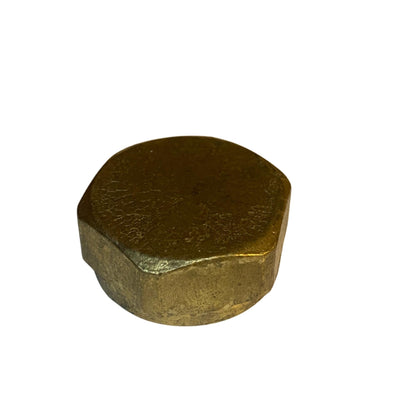 Propp i mässing med 32 mm invändig gänga
