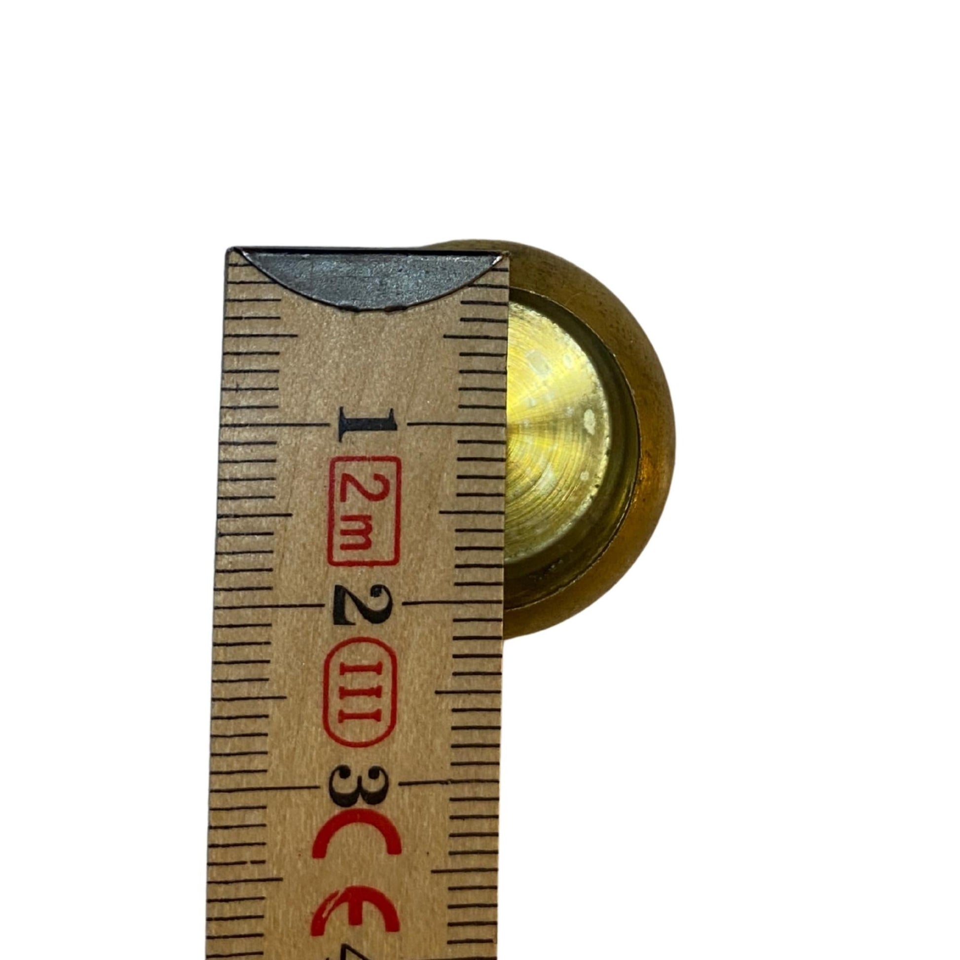 Ändplugg i mässing 18 mm med måttangivelse
