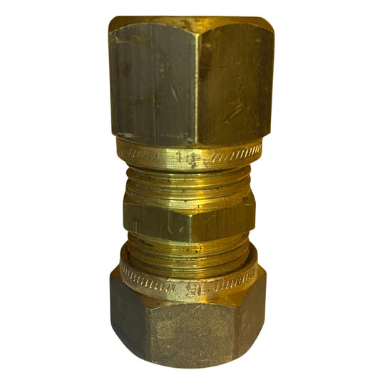 Vatette klämringskoppling reducering 16x15 mm i mässing
