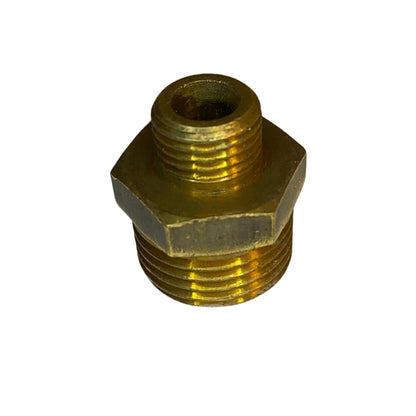 Reduceringsnippel i mässing med dubbla utvändiga gängor och 22 mm innerhål
