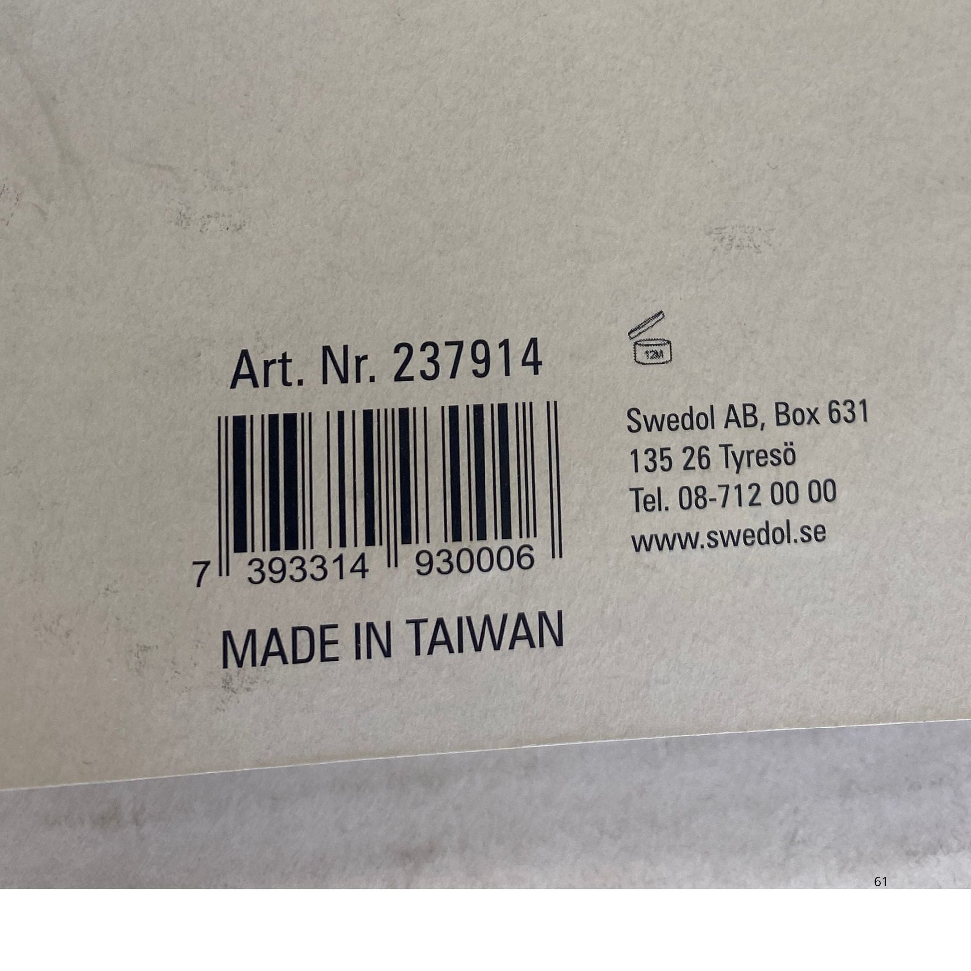 4Use batteripolskor förpackning baksida med artikelnummer och tillverkningsland Taiwan