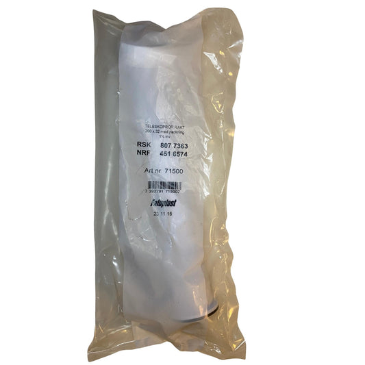 Faluplast teleskoprör rakt 200x32 mm i vit PP med produktmärkning på förpackning