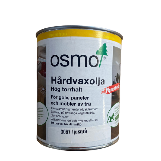Burk Osmo Hårdvaxolja 3067 Ljusgrå Pigmenterad 0,125 liter, framsida med produktetikett och interiörbild