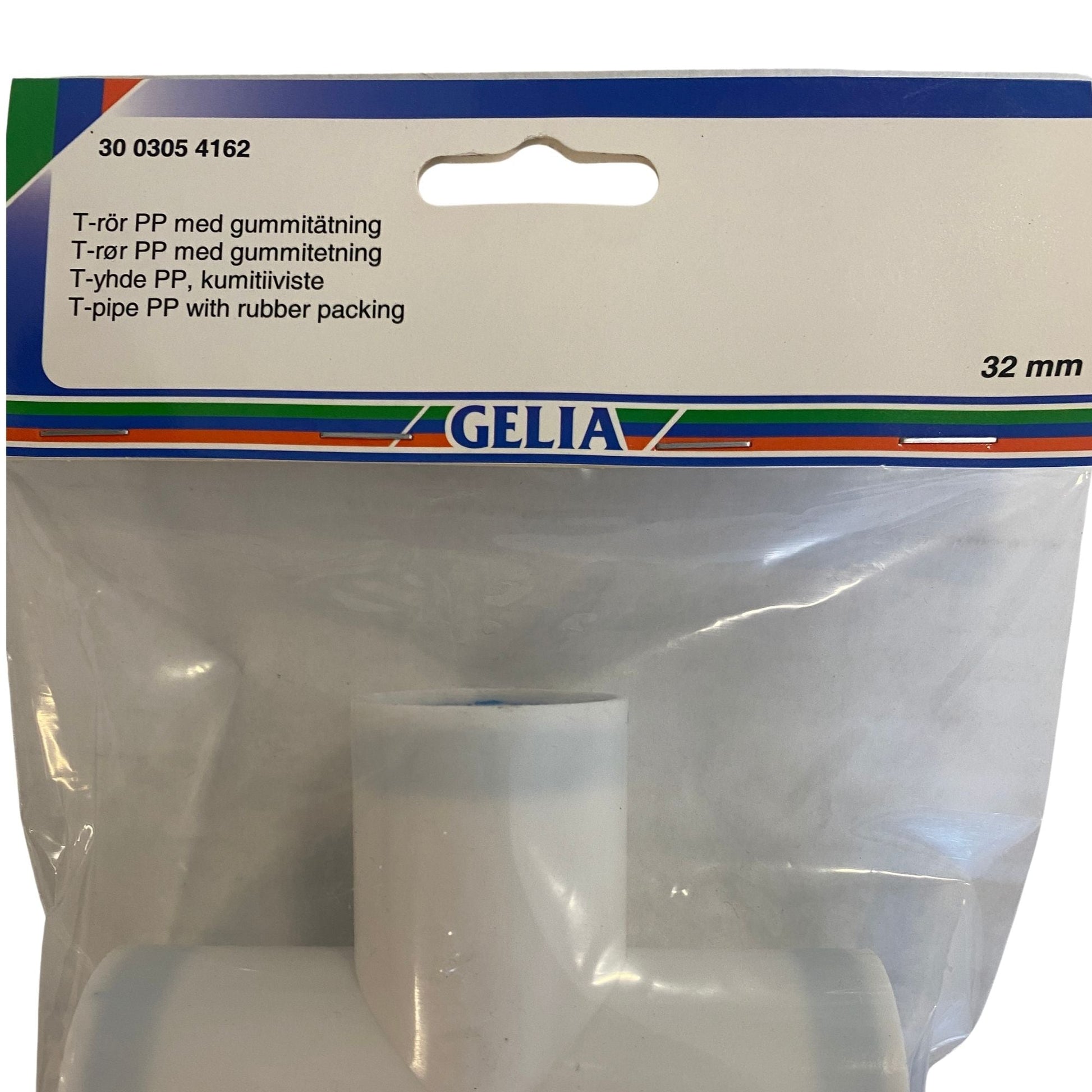 Närbild på förpackning för GELIA T-rör 32 mm med produktinformation