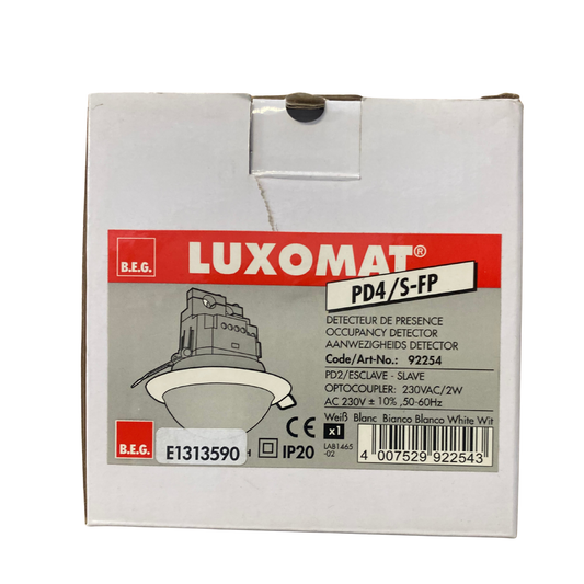 Förpackning med Luxomat BEG PD4/S-FP slavdetektor för takmontering, vit
